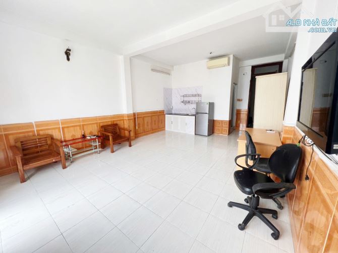 Bán nhà MT Trần Quang Khải, Tân Định, Quận 1, DT:4.3x15m, 6 tầng, Giá 30tỷ - 1