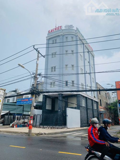 Cần bán Toà nhà 6 Tầng, Mặt tiền đường Nguyễn Duy Trinh, P. Phú Hữu, Tp Thủ Đức - 1