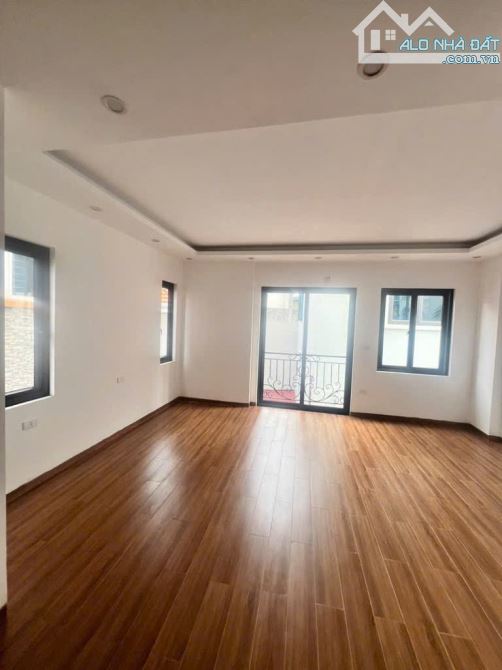 B.Á.N NHÀ GẦN TÂN TÂY ĐÔ,  VÀI BƯỚC RA Ô TÔ, LÔ GÓC THOÁNG SÁNG, Ở SƯỚNG  42M2,  6 TỶ 1 - 1