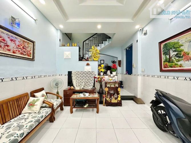 Phan Văn Trị (4x14) 4 Tầng Hẻm 2 xe tải né nhau Sát Mặt Tiền Phạm Văn Đồng Siêu Siêu RẺ - 1