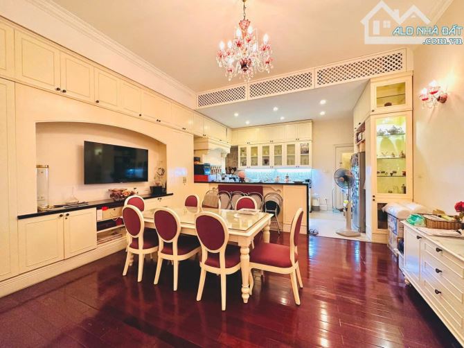 BOM TẤN CẦU GIẤY!! 64M MẶT TIỀN 15M VỈA HÈ Ô TÔ TRÁNH GIÁ 26.8TỶ - 1
