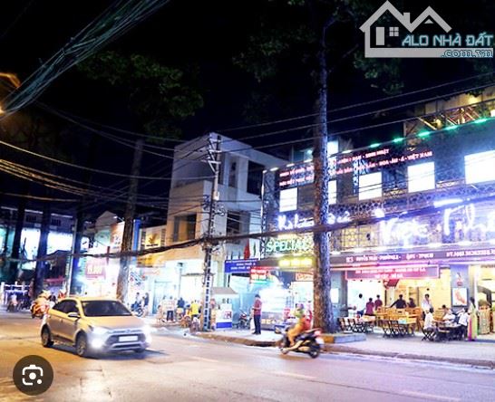 NHÀ MẶT PHỐ KINH DOANH NGUYỄN TRÃI, VỈA HÈ RỘNG, GẦN ROYAL CITY 60M2,HẾT HẠN THUÊ CẦN BÁN - 1