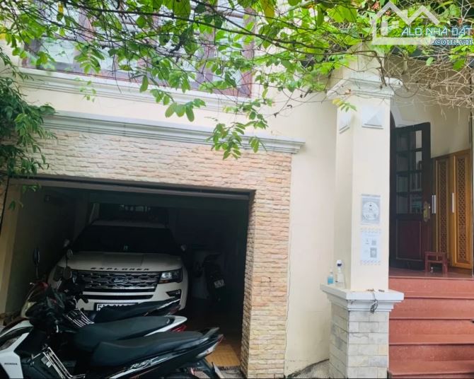 Biệt Thự khu VIP Ung Văn Khiêm P25 - Quận Bình Thạnh: Hàng Hiếm, Giá Bất Ngờ chỉ 27tỷ - 1