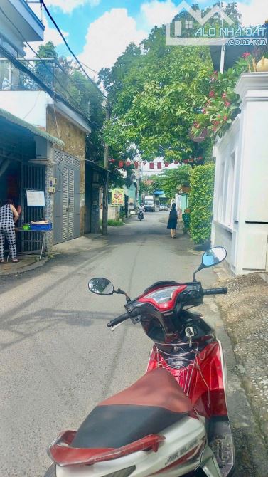 MẶT TIỀN ĐƯỜNG NHÁNH NGUYỄN ẢNH THỦ. NGAY HÀ CHƯƠNG. TRUNG MỸ TÂY. CHỈ HƠN 3 TỶ - 1