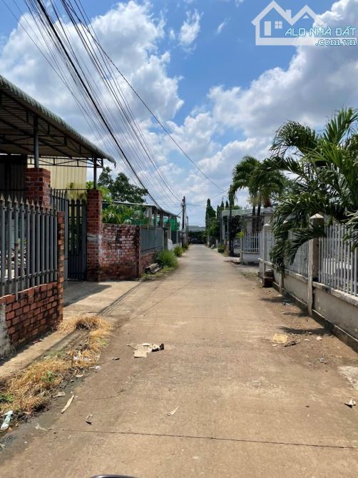 Bán gấp lô đất 162m2 Ngang 6,5m dài 25m. Cách QL1A chỉ 500m, khu bàn cờ đường ô tô thoáng - 1