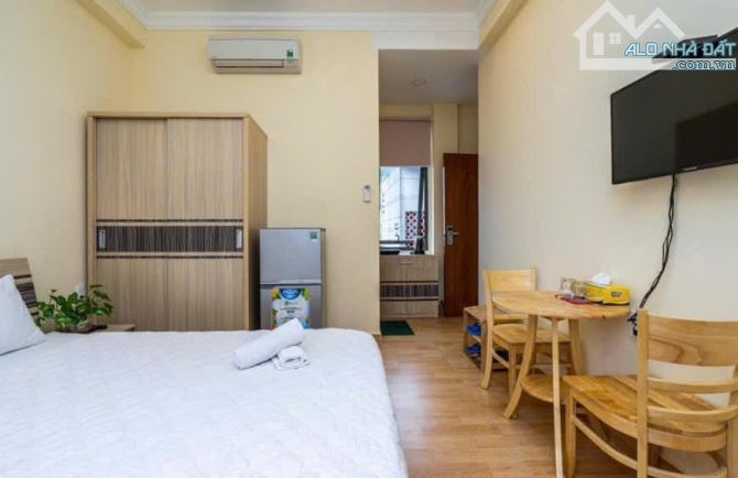 bán Khách Sạn 129/4 Lý chính thắng Q3 Dt 10x7 Cn 57m2 6 tầng thang máy HĐT 50tr giá 28 tỷ - 1