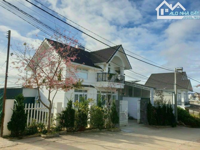 9TY5 CHO CĂN VILLA GÓC 2 MẶT TIỀN NGANG TỚI 18M - 1