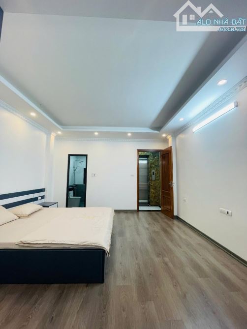 ✨✨Nhà Đẹp Phạm Văn Đồng-35M x 6 Tầng - MT 4.5m- Ngõ nông - Căn góc 2 thoáng Trước sau - 1