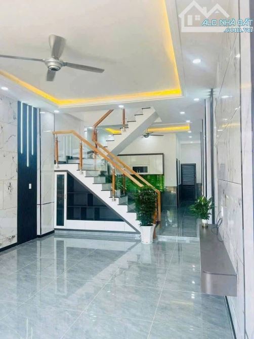 Nhà Đồng sở hữu Gần ngã tư miếu ông cù bình dương 1 tỷ 690tr căn - 1
