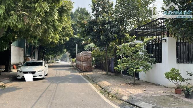 Bán 99m2 đất đấu giá chất lượng cao thị trấn Phùng, Đan Phượng, Hà Nội, đường 12m - 1