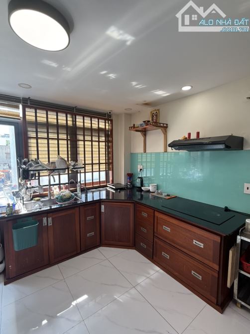 Siêu hiếm - 5 tầng HXH 6m 4m2 x 13 HXH thông kế Q10 - 1