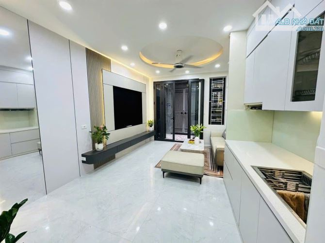 Bán nhà ngõ 11 Tả Thanh Oai 32/34m 5 tầng, 4.6 tỷ - 1