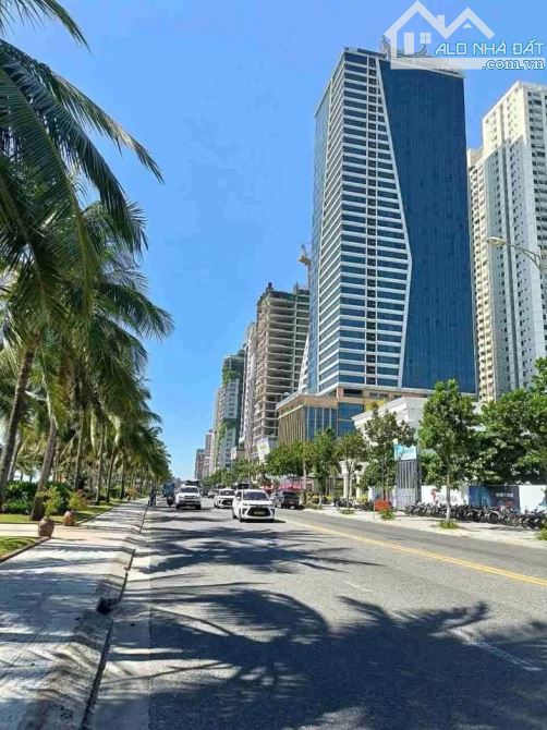 Chính chủ bán 3 lô liền kề 382 m². Đường Phạm Văn Đồng. Gần võ nguyên giáp. Sơn Trà Đà Nẵn - 1