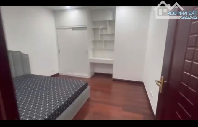 Cho thuê CC Royal City, 20 triệu VND, 105m2, 2PN, 2WC, giá ưu đãi, chính chủ tại Hà Nội - 1
