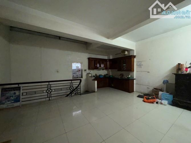 DUY NHẤT HÔM NAY DT 75M2 GIÁ CHÀO 15.6 TỶ GIỮA TRUNG TÂM QUẬN CẦU GIẤY - 1