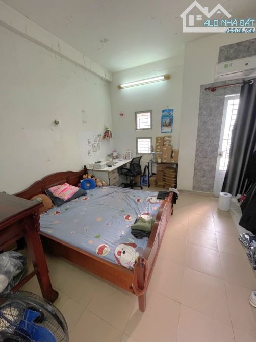 BÁN NHÀ ĐẸP CẠNH TÂ.N KỲ TÂ.N QUÝ - AEO.N MA.LL - ( 4X14M ) - 1