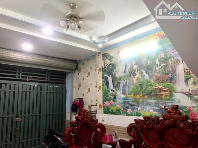 ✨ NHÀ 2 TẦNG 46M2 ĐỐI DIỆN EMART2✨HẼM 5M THÔNG KINH DOANH TỐT✨6TỶ - 18