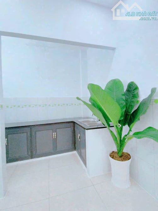 Bán nhà Q.Gò Vấp hẻm 81/ Phạm Văn Chiêu P.16 giá 3,4 tỷ / 32m2 2 lầu sổ riêng - 2