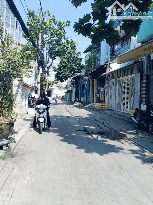 Kề Aeon Tên Lửa - Ngang 5m - 4PN - Đường Bê Tông 7m - Ngộp Ngân Hàng - 6,79TỶ THƯƠNG LƯỢNG - 2