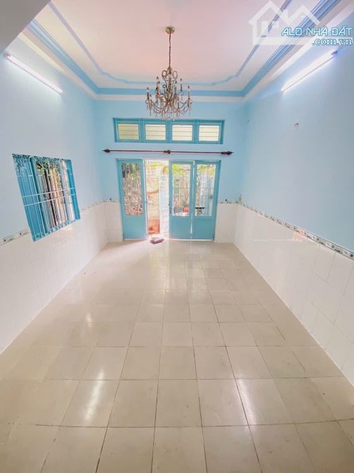 87m2 _ Ngang 4.5m _ Nở Hậu _ Dh UEH & Hồng Bàng sát bên - 2