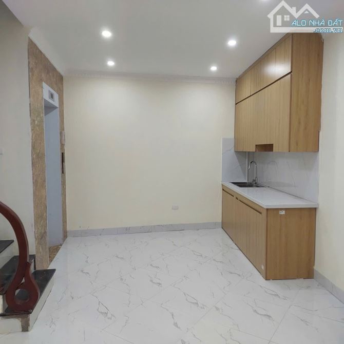 BÁN NHÀ RIÊNG - CỔ NHUẾ - GẦN ĐẠI HỌC MỎ ĐỊA CHẤT - 2 THOÁNG – NGÕ THÔNG, Ô TÔ ĐỖ CỬA. - 2