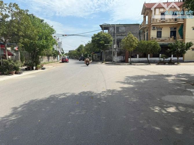 BÁN ĐẤT MẶT ĐƯỜNG LIÊN XÃ ĐẠI PHÚ PHÚ XUÂN TP THÁI BÌNH - 2