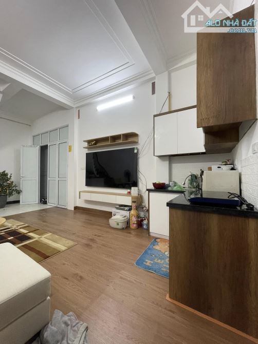 Hàng hiếm tại Bạch Mai NHÀ ĐẸP FULL NỘI THẤT  TẦM TIỀN HỢP LÝ 4,8 tỷ, 30m2, 4PN, 3WC, 4T - 2