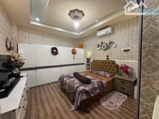 Bán gấp nhà 56m2. 3 tầng. Hương lộ 3.BHH.Bình Tân. - 2