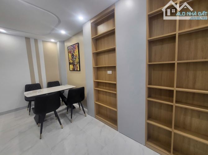 Bán nhà Chu Huy Mân, gara oto, lô góc, 63m2, 5 tầng, 13.3 tỷ - 2
