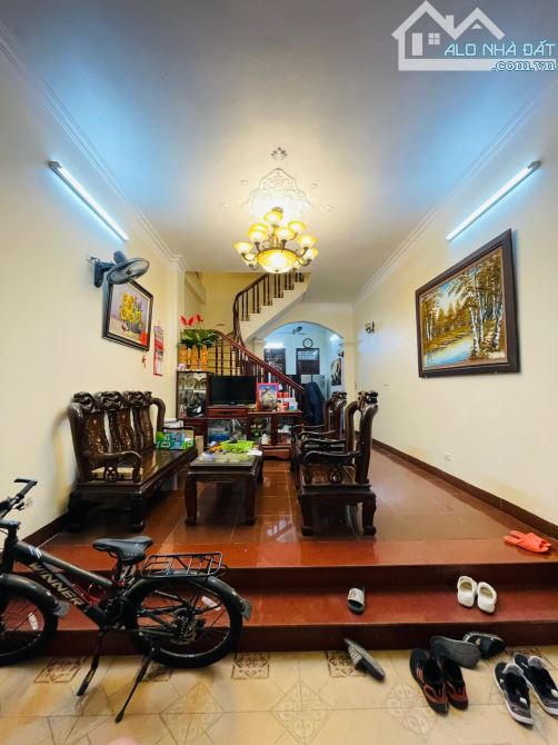 NHÀ THỤY KHUÊ ĐỒNG CỔ, 2 THOÁNG DÂN XÂY OTO 30m RA PHỐ , 4 TẦNG 46m MT 4.5m 10.5 Tỷ - 1