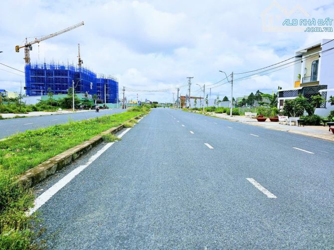 CẶP NỀN CỰC ĐẸP KDC ĐÔNG PHÚ - VỊ TRÍ GẦN CHUNG CƯ ĐANG XÂY - 2
