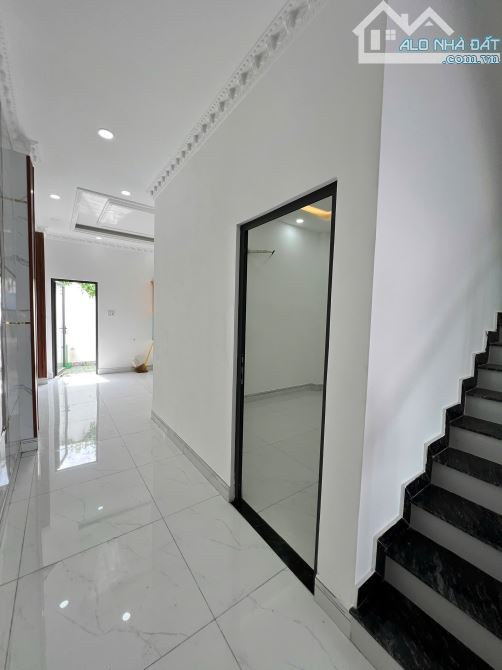 Nhà Kế Chợ Trung Thành 5x 20m. 4PN Đinh Đức Thiện, Cách Chợ Bình Chánh 15 Phút - 2