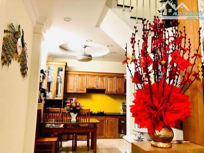 PHẠM VĂN BẠCH GÒ VẤP ,40M SỔ A4 , 3 TẦNG ,XE HƠI TỚI NHÀ ,CHỈ NHỈNH 5 TỶ. - 2