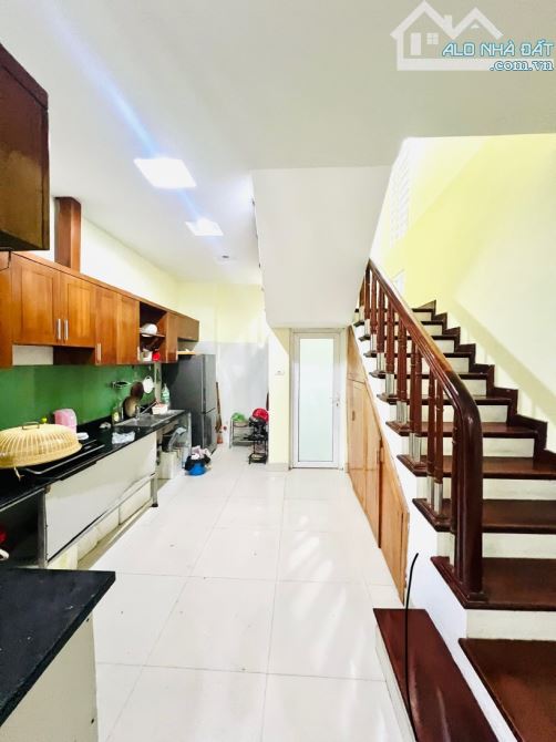 💥Nhà Đẹp Khương Trung, Gần Hồ Đầm Hồng, Ô tô Đỗ Gần, DT 48m2, 6 Tầng, Giá 7.8 Tỷ - 2