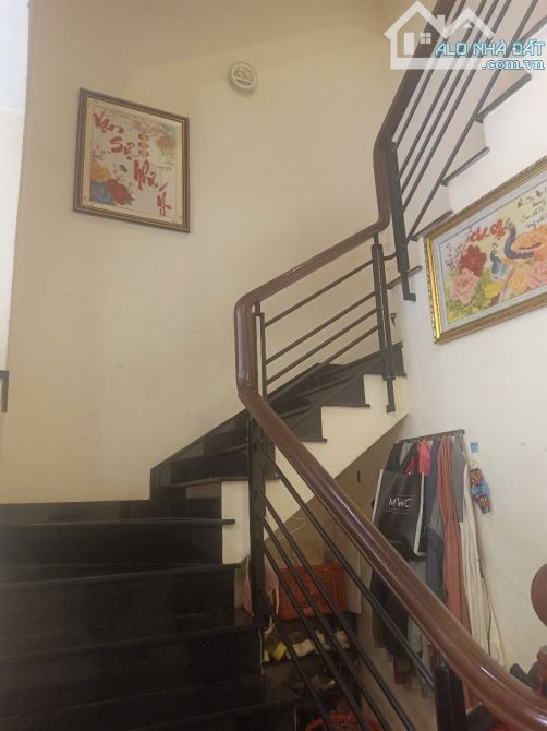 Khu Thảo Điền, Mặt tiền đường 61, 250m, 3 tầng, kinh doanh, chỉ 40 tỷ. - 2