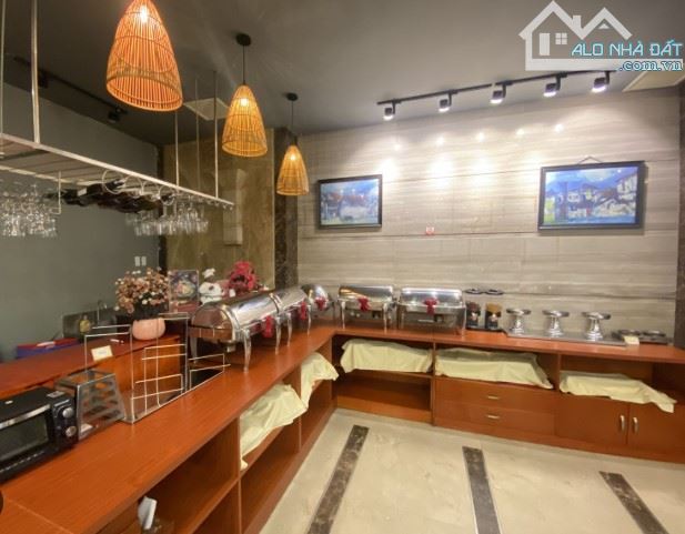 NHÀ MẶT PHỐ KINH DOANH NGUYỄN TRÃI, VỈA HÈ RỘNG, GẦN ROYAL CITY 60M2,HẾT HẠN THUÊ CẦN BÁN - 2