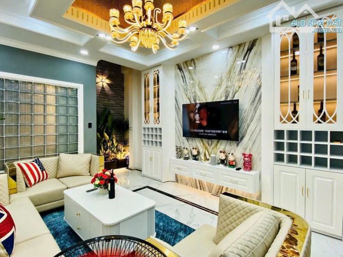🔶 Siêu phẩm Gò Vấp – Nhà 4 lầu, thang máy, full nội thất, giá chỉ 13 tỷ 980! - 2