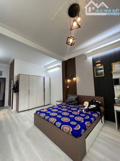 NHÀ MẶT TIỀN  – ĐỐI DIỆN CÔNG VIÊN BÌNH PHÚ   ( 4 * 17 ) 4 LẦU ĐẸP 12.5 TỶ - 2