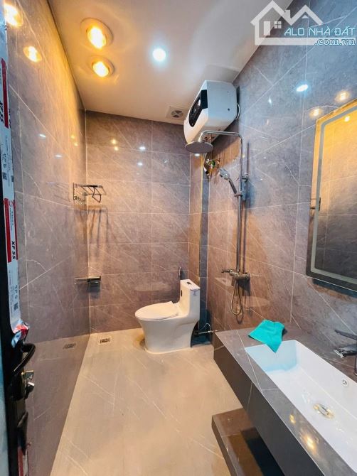 BÁN NHÀ THỊNH QUANG, ĐỐNG ĐA. 5 TẦNG MỚI KOONG, Ở LUÔN, NGÕ 3 GÁC PHÓNG, FULL NỘI THẤT. - 2