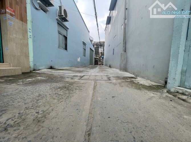 85m2 CÔNG NHẬN ĐỦ. Hẻm OTO THÔNG NGAY CHỢ VẠN HẠNH. CÁCH 200m RA NGUYỄN ẢNH THỦ. CHỈ 2.85T - 2