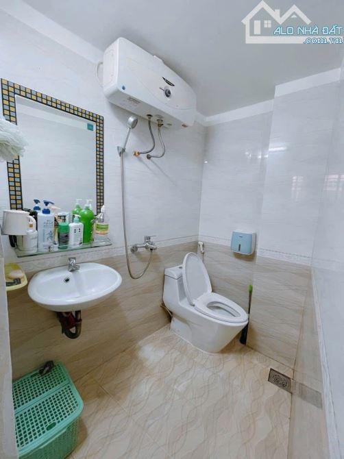 NHÀ 2 TẦNG MỚI ĐẸP KIỆT HOÀNG DIỆU- TT HẢI CHÂU- 41M2- NGANG 5,3M- 2 PN- CHỈ 3,35 TỶ - 2