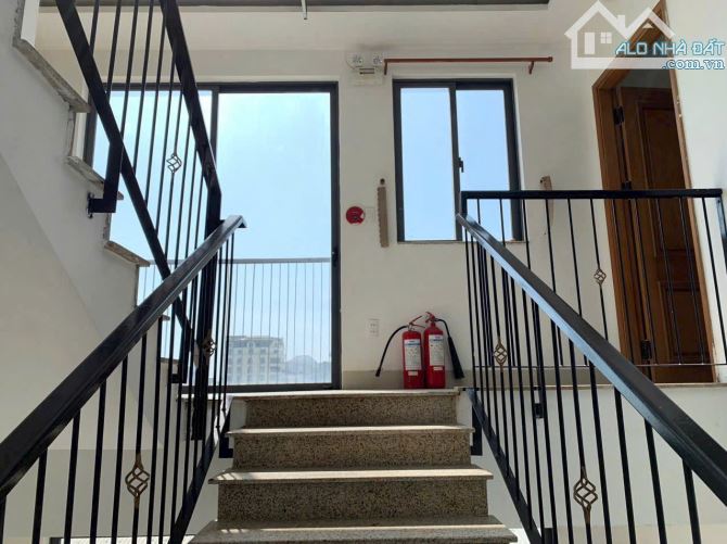 Chủ cần bán- TOÀ CĂN HỘ 5 TẦNG - Sát Minh Mạng+ Bãi Tắm Sơn Thuỷ- Chỉ 10.5 tỷ TL - 2