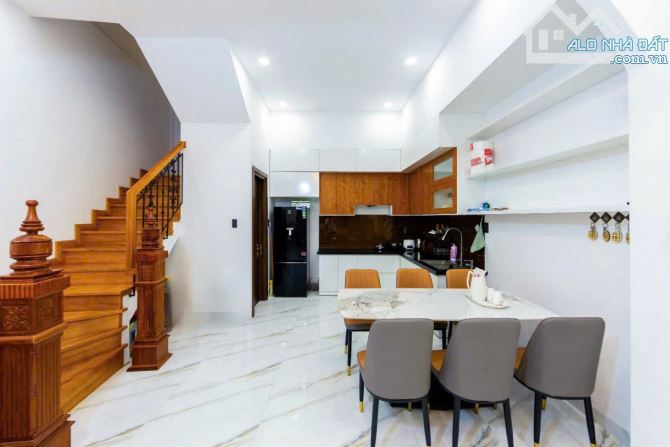 Cần bán homestay full nội thất sịn đường Mai Hắc Đế  - P6- Đà Lạt - 2