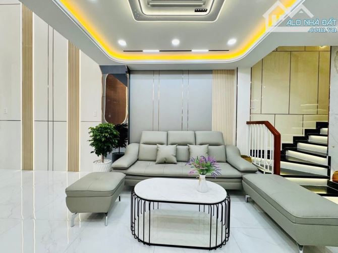 Bán nhà hẻm xe hơi 8M ngay Nguyễn Thành Ý,ĐaKao,Quận 1-Giá:6tỷ190/63m2(4,5x14) - 2