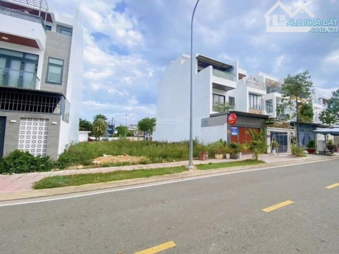 Bán Gấp 210m2 1.82Tỷ Ngay Trung Tâm - Cạnh VINGROUP, Đối Diện CHỢ Long Thành - Gần Sân Bay - 2