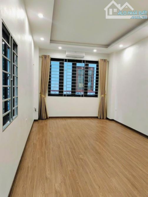 Nhà Độc Lập Ngay Chợ Đại Thành - Sân Rộng Ôtô Đỗ-10Phút Ra ĐH.Phenikaa - 2