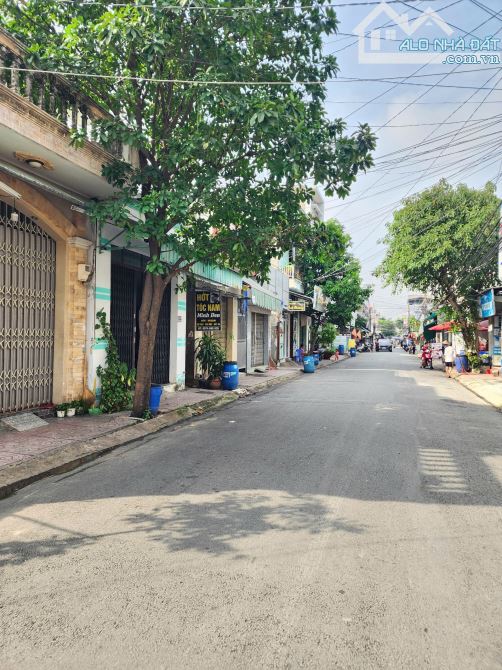 dãy nhà trọ 149.7m2 4ty550 TL thu nhập 12 triệu, KDC 434, chợ 434, p.Bình Hòa - 2