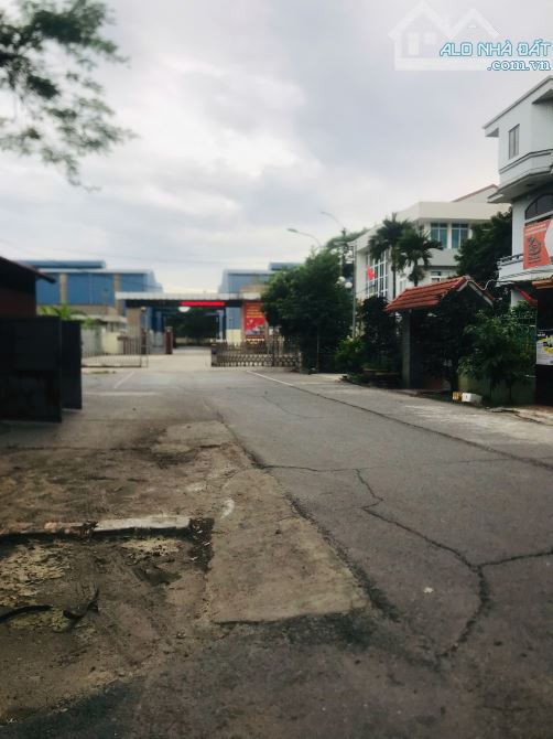 SIÊU PHẨM NHÀ 3 TẦNG ĐÀO CAM MỘC, CHO THUÊ DÒNG TIỀN, ĐƯỜNG 3 LÀN XE CONTAINER TRÁNH - 2