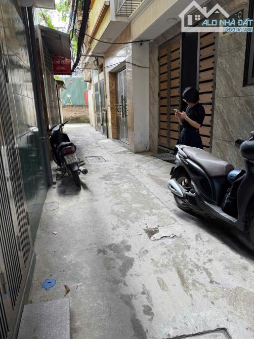 BÁN NHÀ XÃ ĐÀN - CỰC THOÁNG - GẦN Ô TÔ - DT 35m2 4 tầng mặt tiền 3.1m Giá 8.7 tỷ - 2