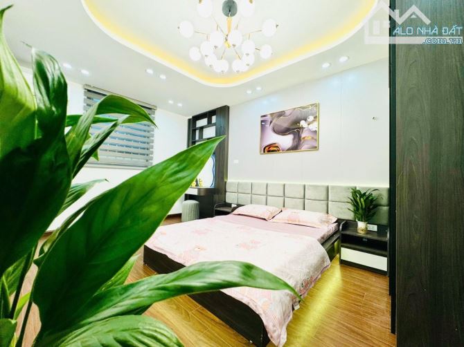 Bán nhà phố Kim Ngưu - Tặng nội thất 29m 4 tầng giá 5.18 tỷ - 2